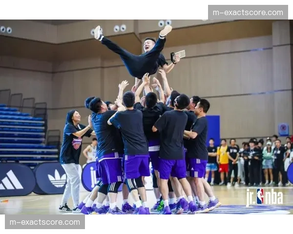 群众体育:NBA举办的Jr.联赛引入“智能背心”系统,自动捕捉小球员跑动与传球数据 群众体育:NBA举办的Jr.联赛引入“智能背心”系统,自动捕捉小球员跑动与传球数据